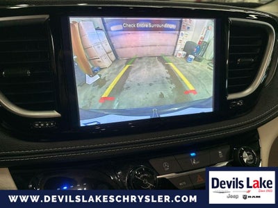 2022 Chrysler Pacifica Touring L AWD