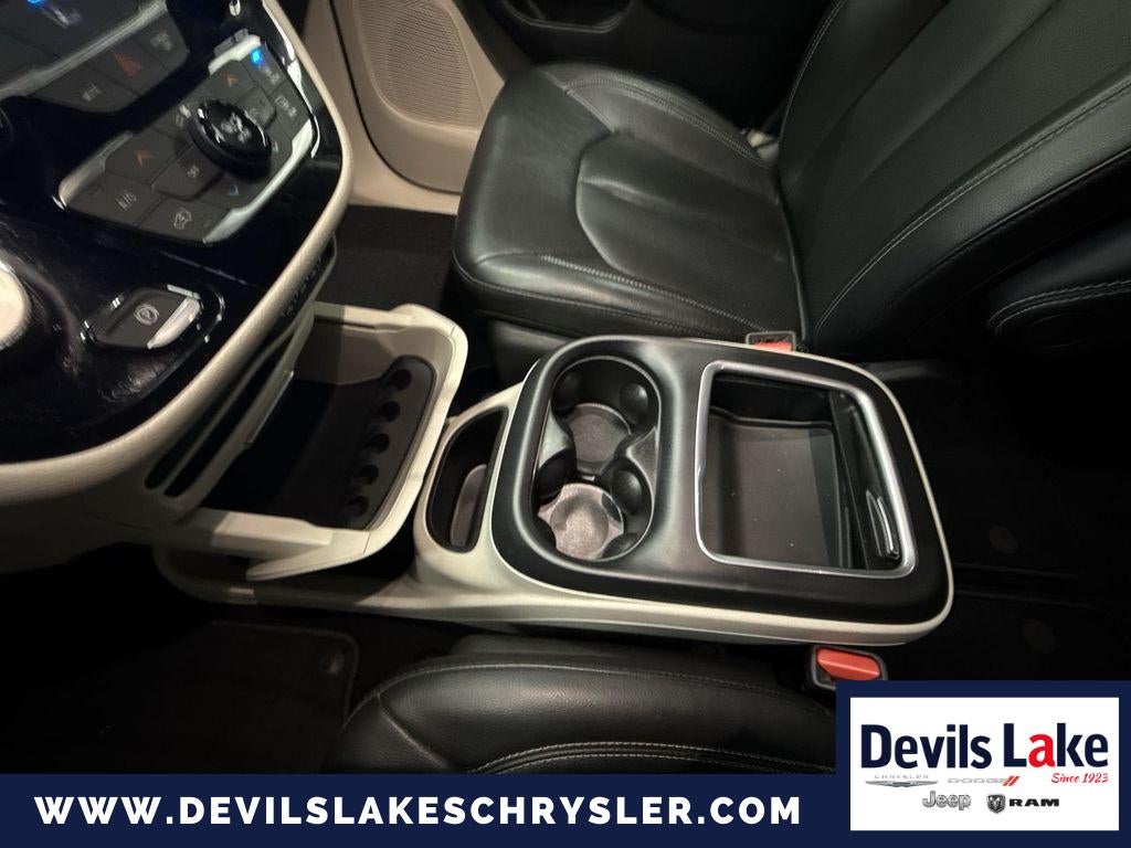 2022 Chrysler Pacifica Touring L AWD