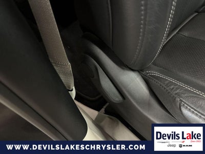 2022 Chrysler Pacifica Touring L AWD