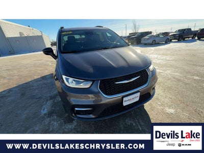 2022 Chrysler Pacifica Touring L AWD
