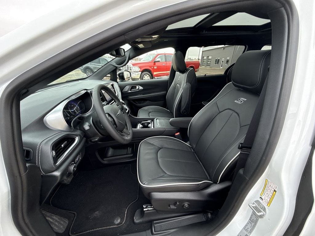 2026 Chrysler Pacifica PACIFICA LIMITED AWD