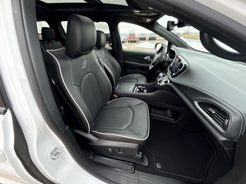 2026 Chrysler Pacifica PACIFICA LIMITED AWD