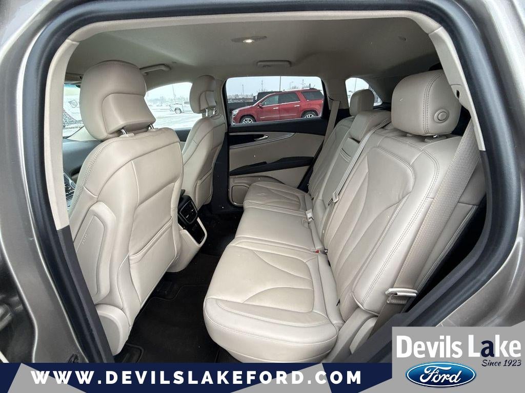 2019 Lincoln Nautilus Select