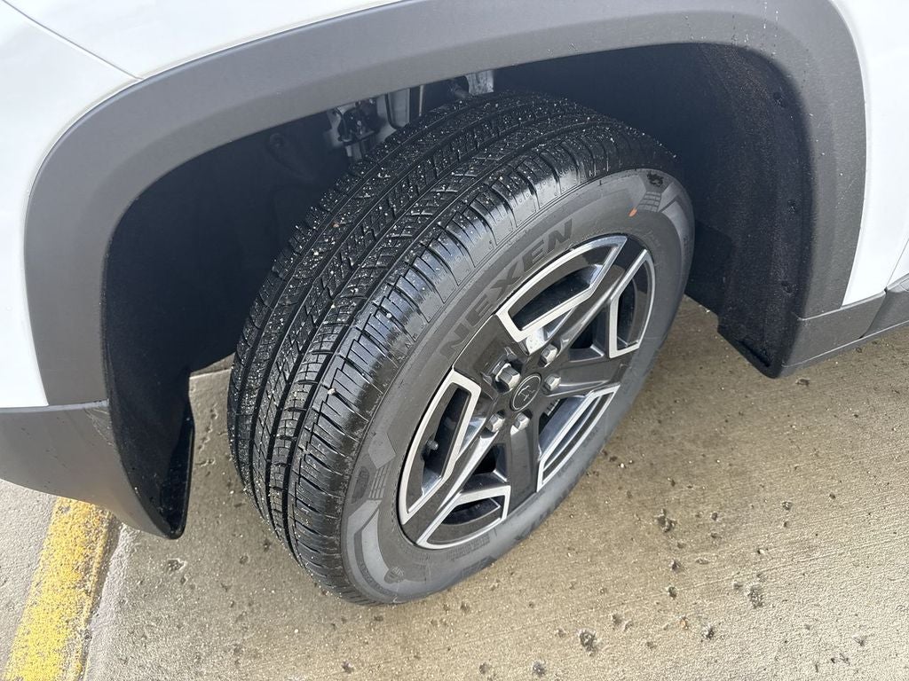 2026 Jeep Cherokee CHEROKEE LAREDO 4X4