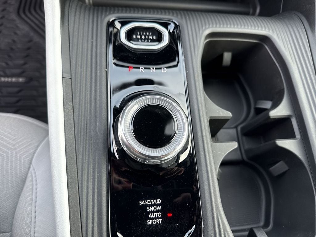 2026 Jeep Cherokee CHEROKEE LAREDO 4X4