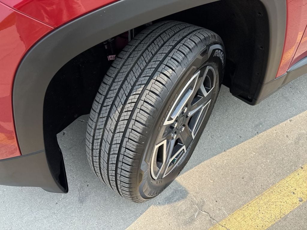 2026 Jeep Cherokee Limited - Photo 13