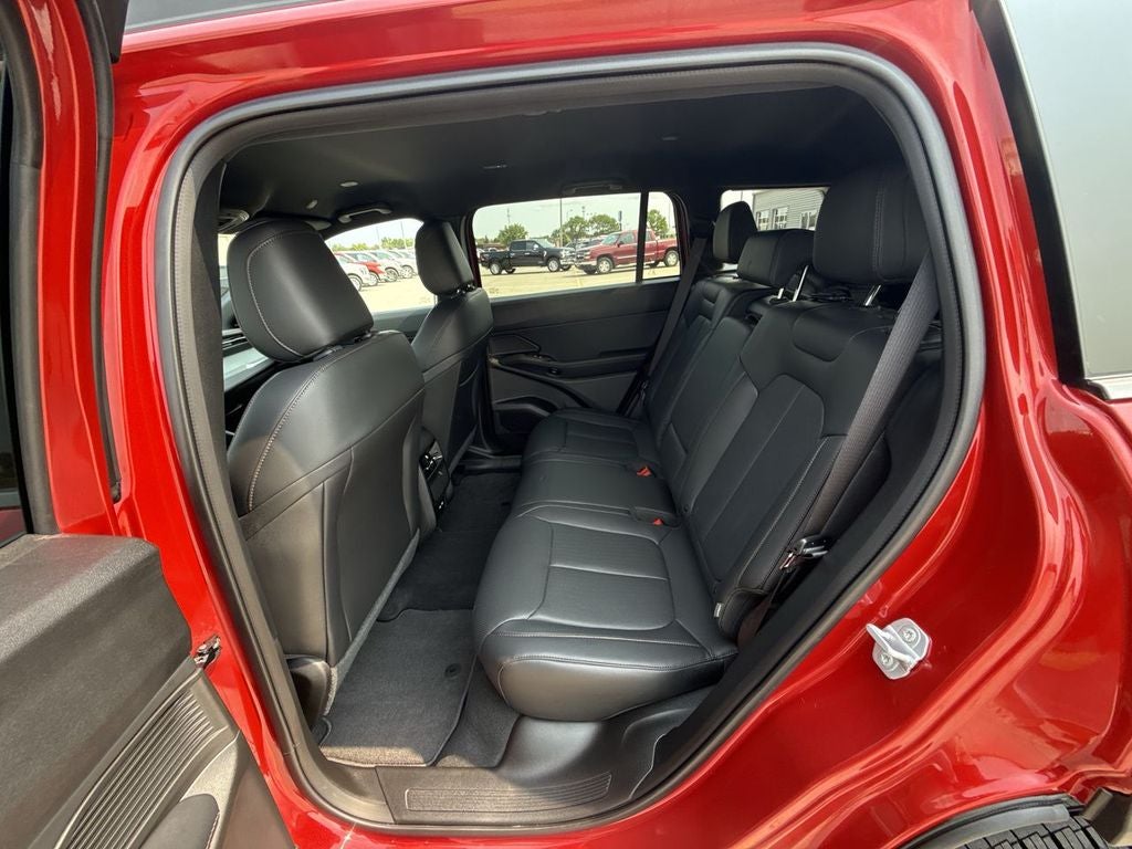 2026 Jeep Cherokee Limited - Photo 29