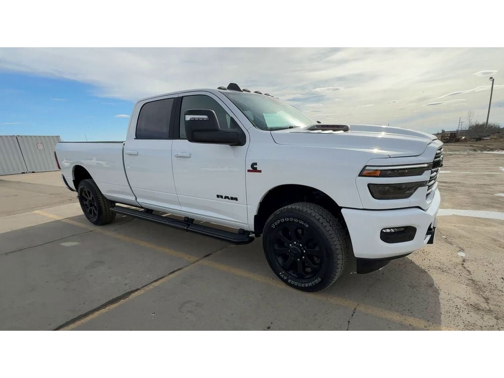 2026 RAM Ram 3500 RAM 3500 LARAMIE CREW CAB 4X4 8' BOX