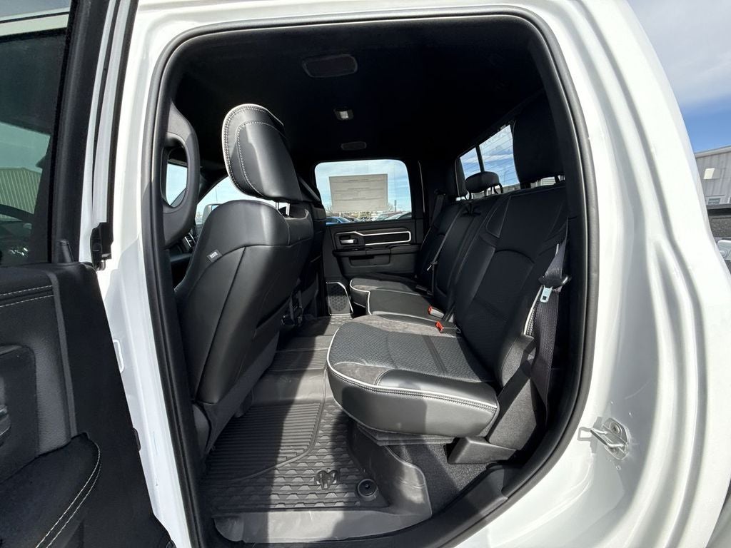 2026 RAM Ram 3500 RAM 3500 LARAMIE CREW CAB 4X4 8' BOX