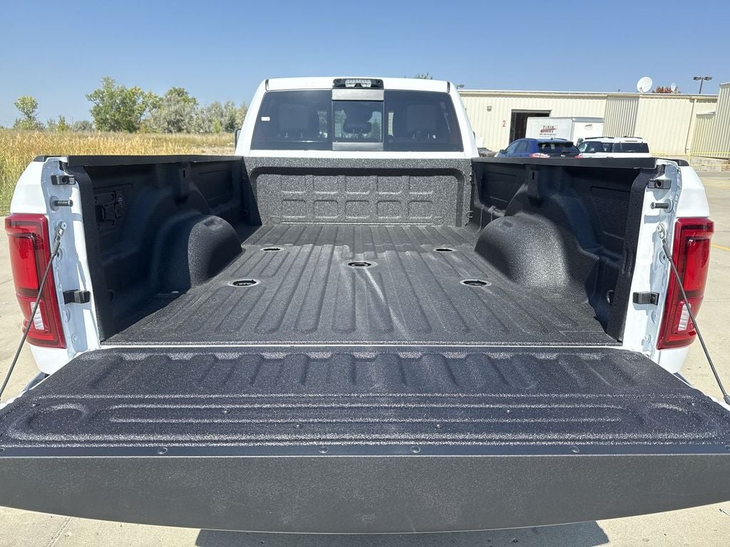 2026 RAM Ram 3500 RAM 3500 LARAMIE CREW CAB 4X4 8' BOX