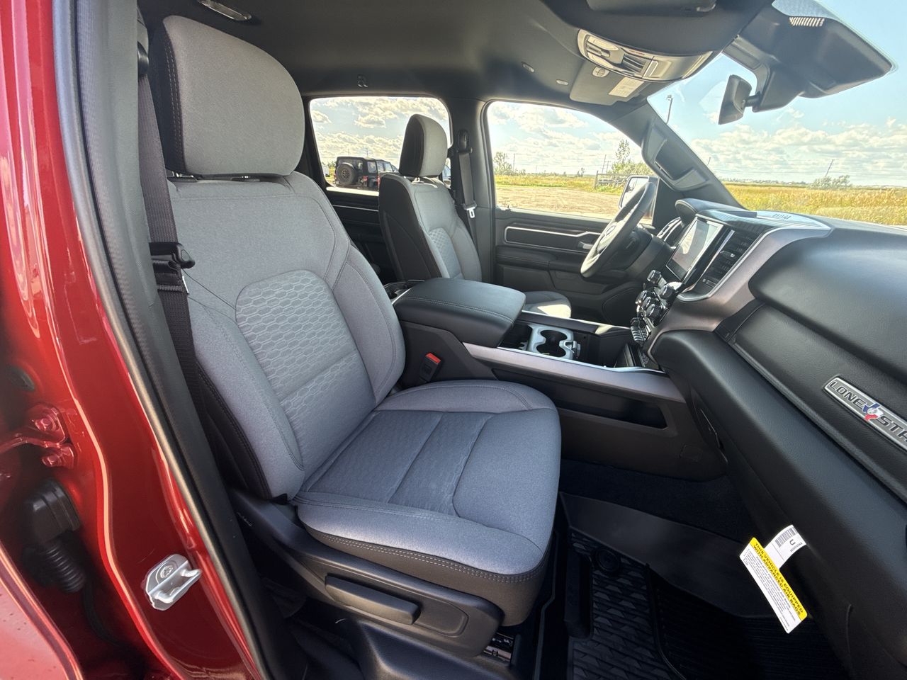 2026 RAM Ram 1500 RAM 1500 LONE STAR CREW CAB 4X4 5'7' BOX