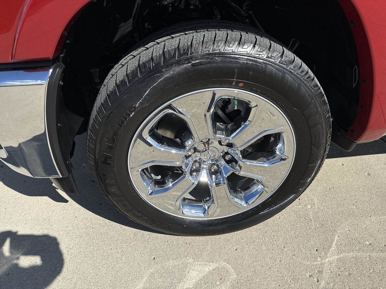 2026 RAM Ram 1500 RAM 1500 LONE STAR CREW CAB 4X4 5'7' BOX