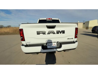 2026 RAM Ram 2500 RAM 2500 BLACK EXPRESS CREW CAB 4X4 6'4' BOX