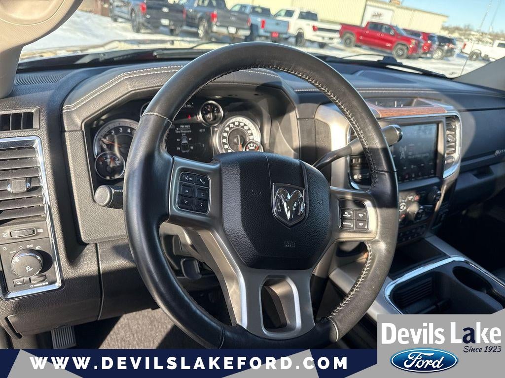 2018 RAM 2500 Laramie Crew Cab 4x4 6'4' Box