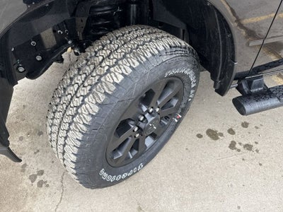 2026 RAM Ram 2500 RAM 2500 BLACK EXPRESS CREW CAB 4X4 8' BOX