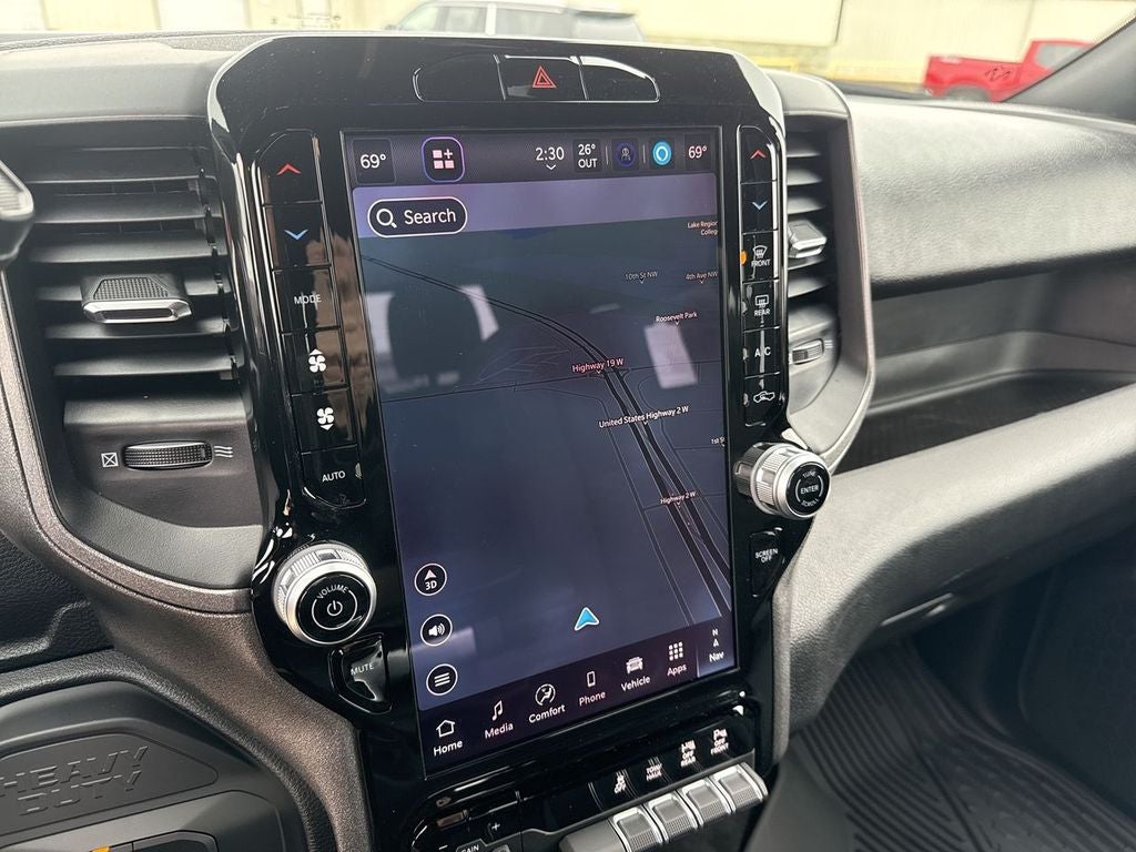 2026 RAM Ram 2500 RAM 2500 BLACK EXPRESS CREW CAB 4X4 8' BOX