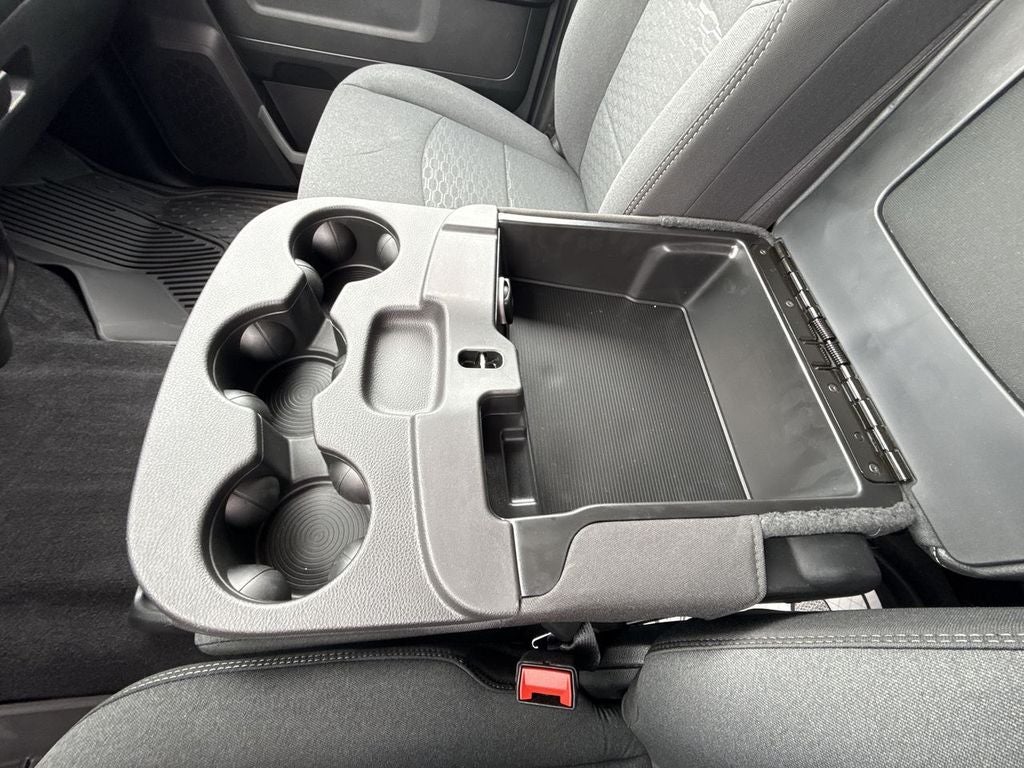 2026 RAM Ram 2500 RAM 2500 BLACK EXPRESS CREW CAB 4X4 8' BOX