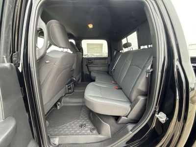 2026 RAM Ram 2500 RAM 2500 BLACK EXPRESS CREW CAB 4X4 8' BOX