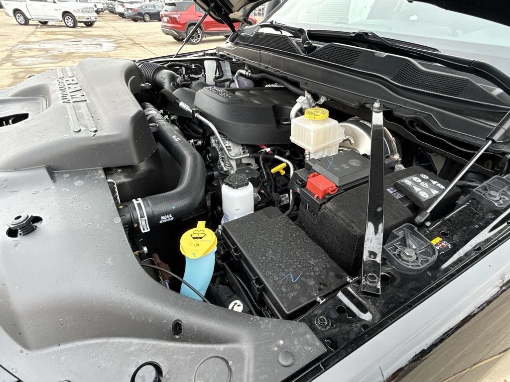 2026 RAM Ram 2500 RAM 2500 BLACK EXPRESS CREW CAB 4X4 8' BOX