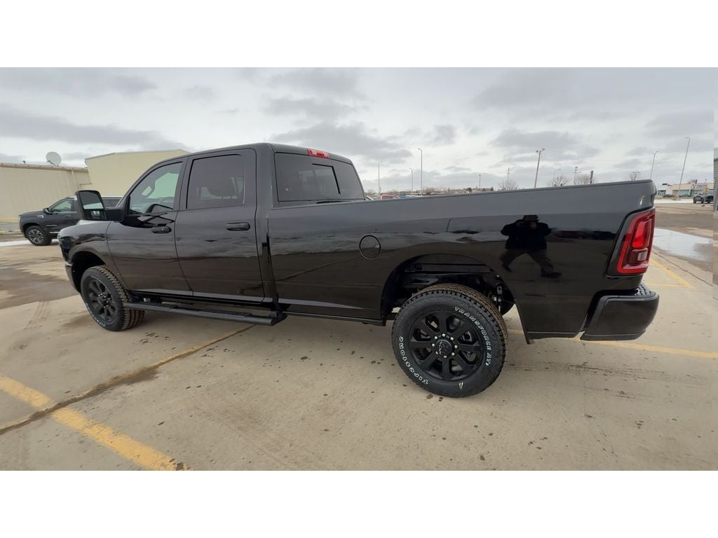 2026 RAM Ram 2500 RAM 2500 BLACK EXPRESS CREW CAB 4X4 8' BOX