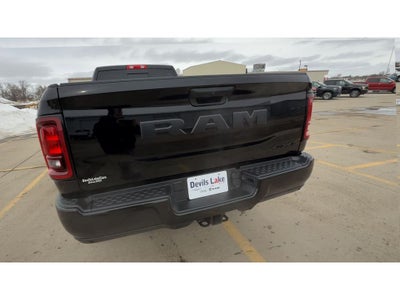 2026 RAM Ram 2500 RAM 2500 BLACK EXPRESS CREW CAB 4X4 8' BOX