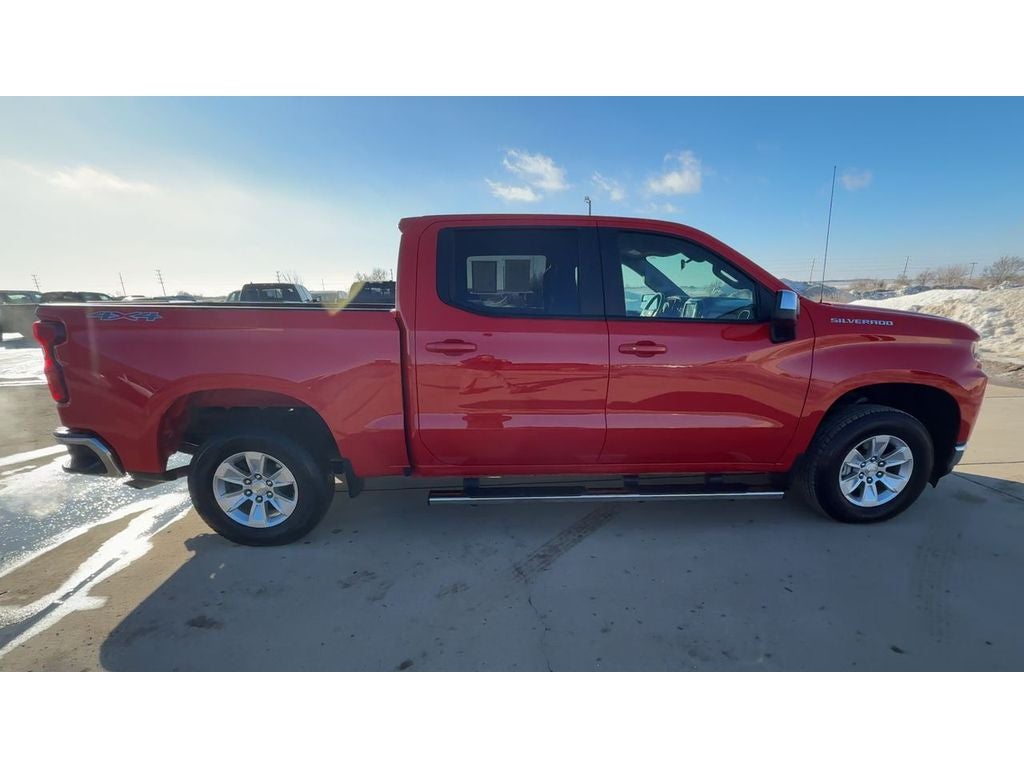 2022 Chevrolet Silverado 1500 LTD 4WD Crew Cab Short Bed LT