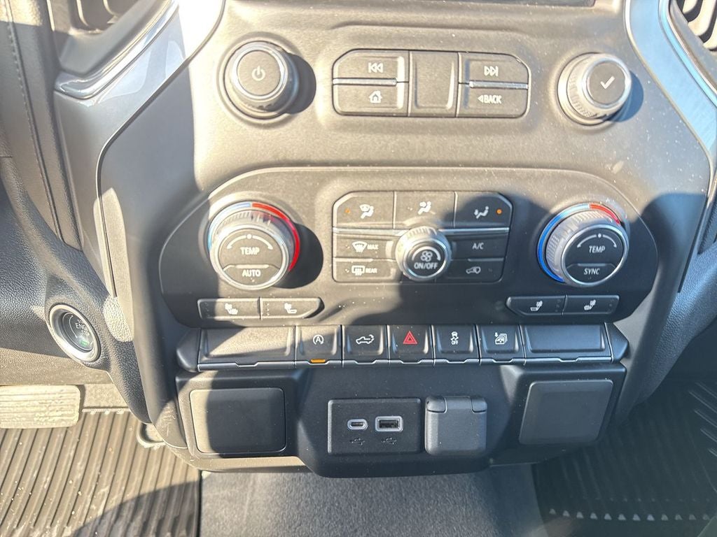 2022 Chevrolet Silverado 1500 LTD 4WD Crew Cab Short Bed LT