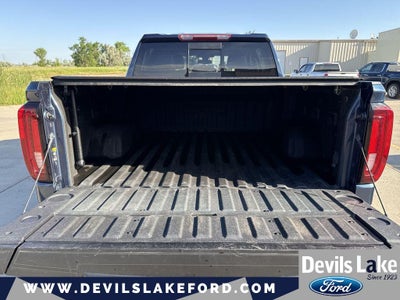 2021 GMC Sierra 1500 4WD Crew Cab Short Box SLT