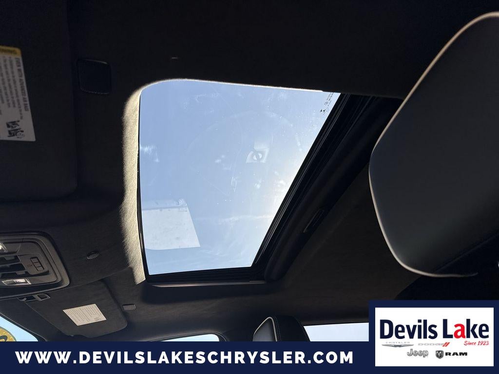 2022 GMC Sierra 1500 4WD Crew Cab Short Box AT4X