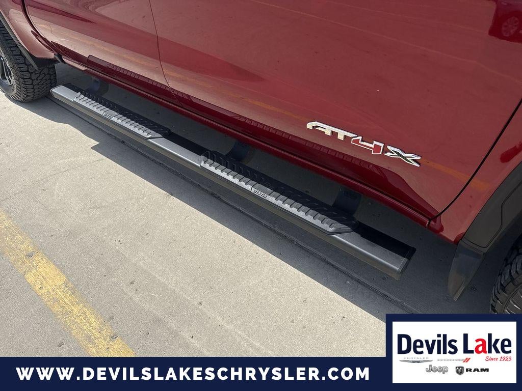 2022 GMC Sierra 1500 4WD Crew Cab Short Box AT4X