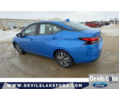 2021 Nissan Versa SV Xtronic CVT