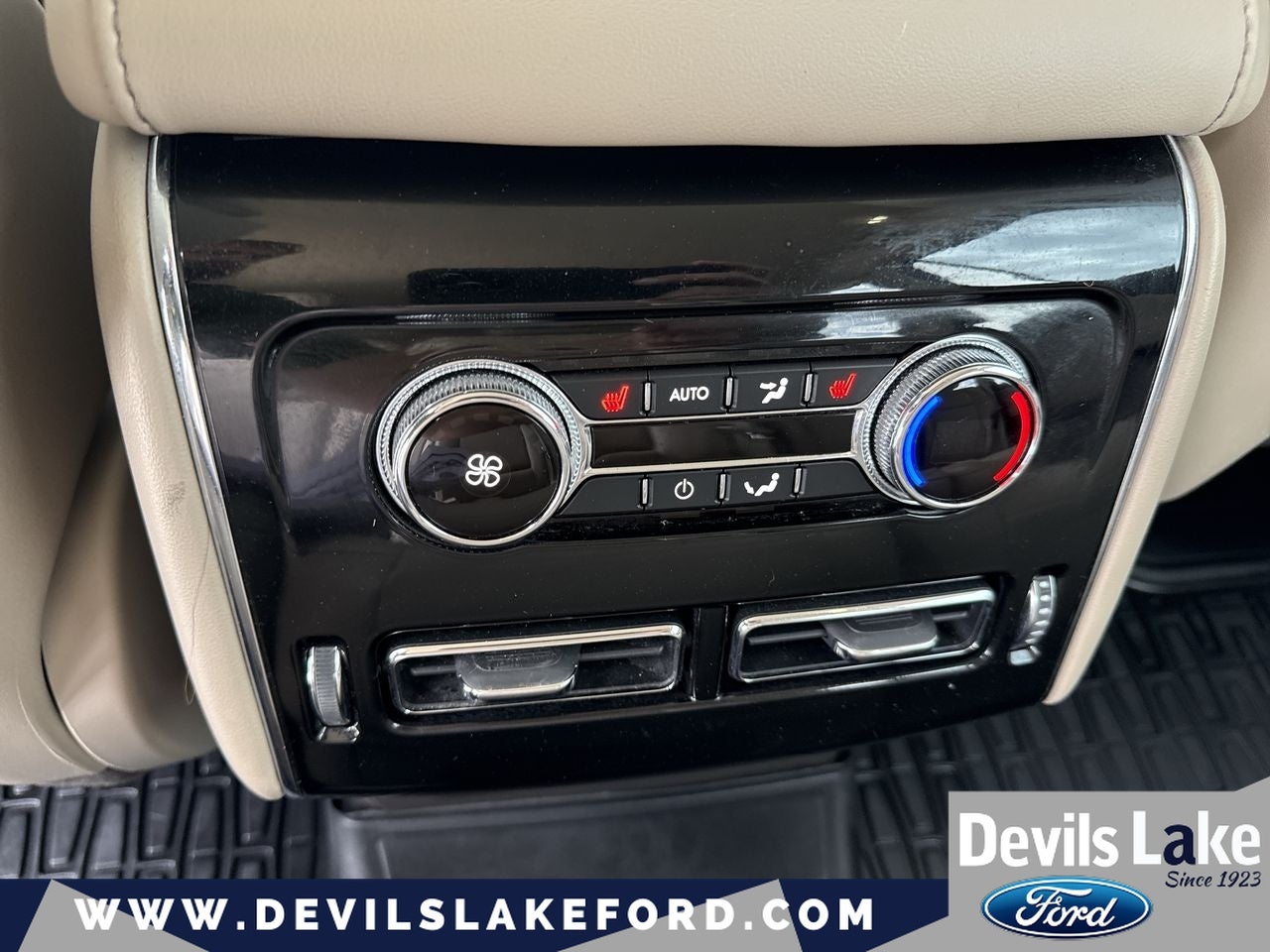2023 Lincoln Aviator Standard