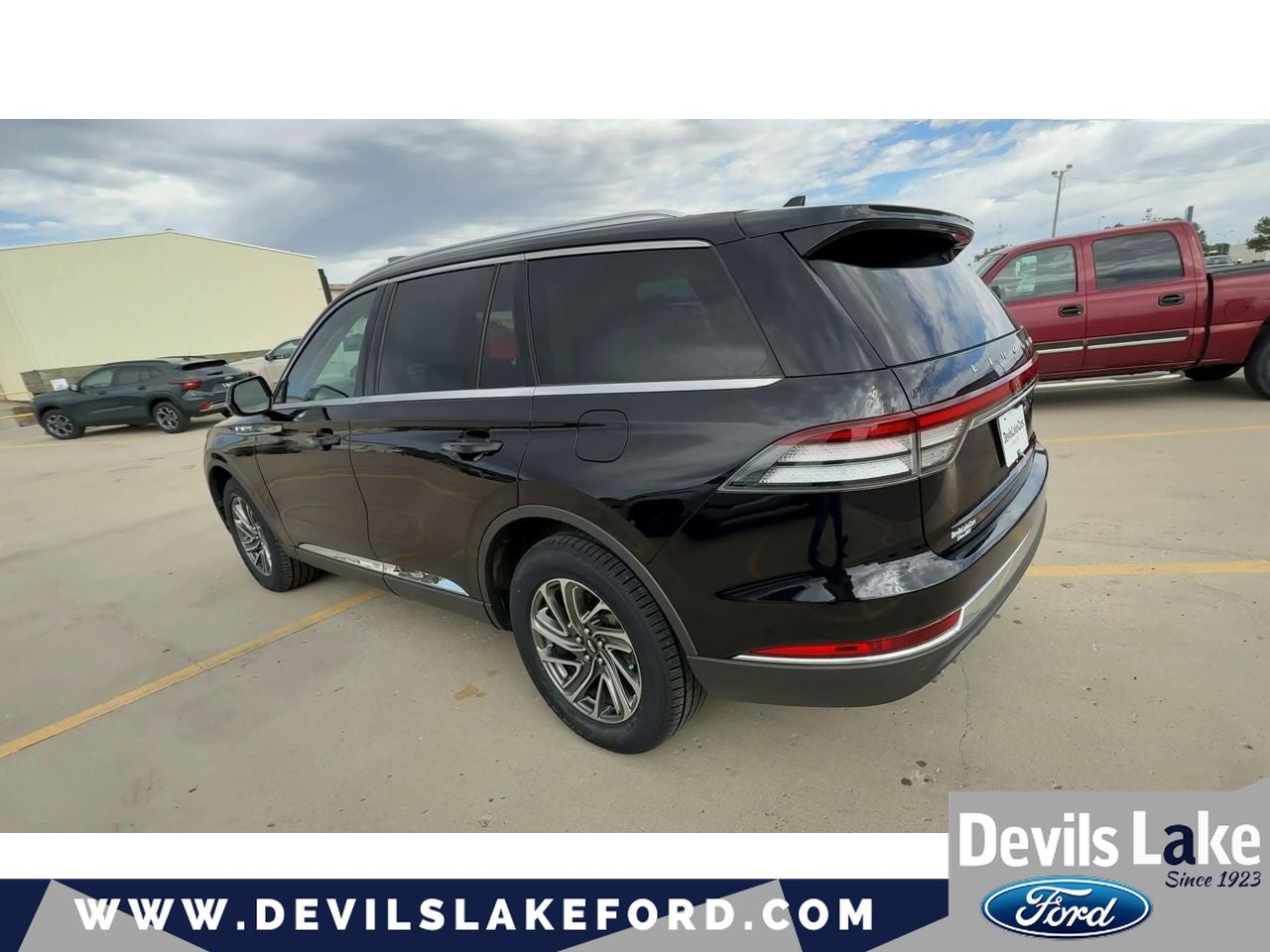 2023 Lincoln Aviator Standard