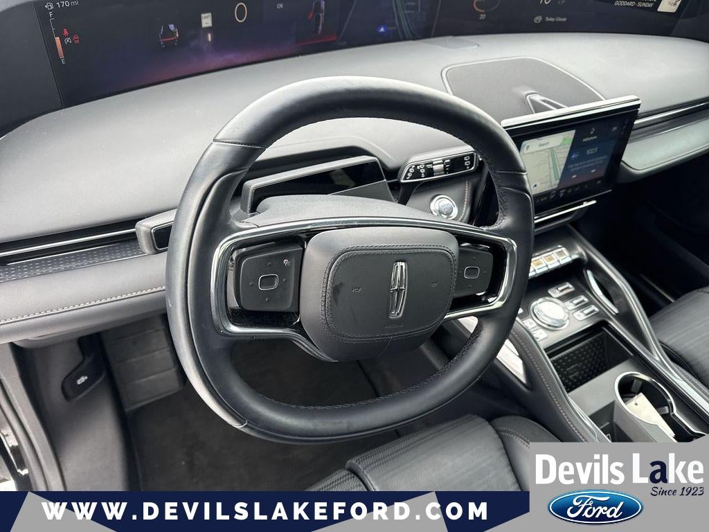 2024 Lincoln Nautilus Reserve